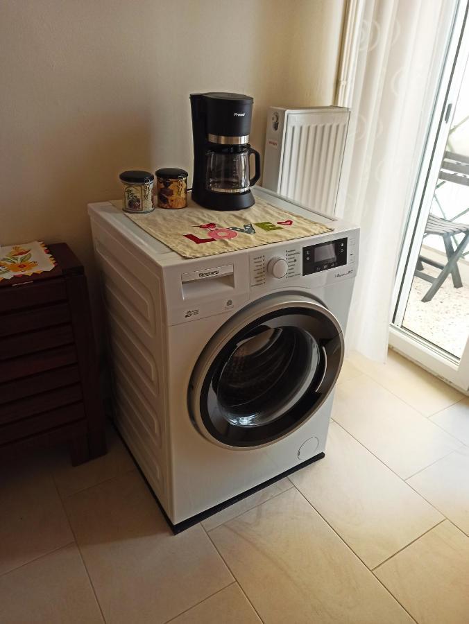 וולוס Irene'S Cozy Apartment מראה חיצוני תמונה